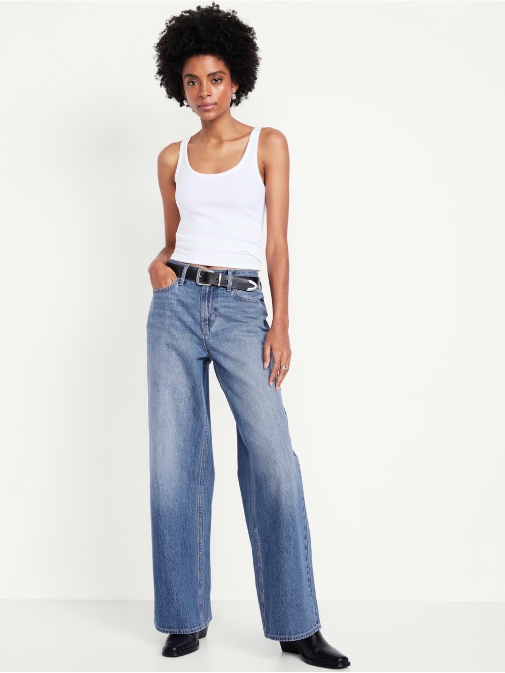 Mid-Rise Wow Baggy Wide-Leg
Jeans